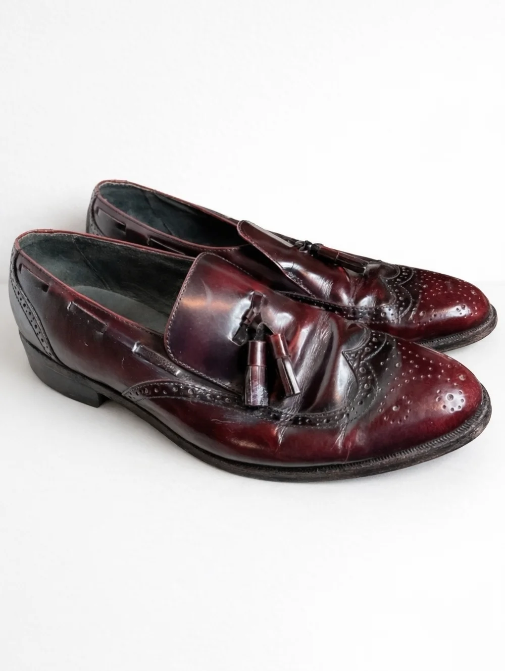 Jarman Men's Burgundy Leather Tasseled loafers 9.5 D